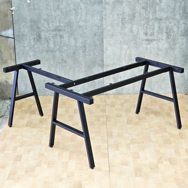Chân bàn sắt hệ AConcept 140x150 lắp ráp HCAC017