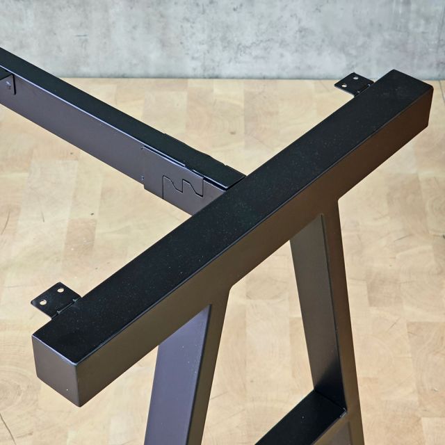 Chân bàn sắt hệ AConcept 140x150 lắp ráp HCAC017