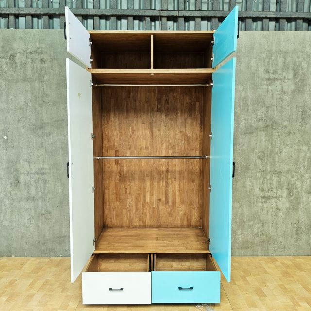 Tủ quần áo 120x60x220cm gỗ cao su TQA68102