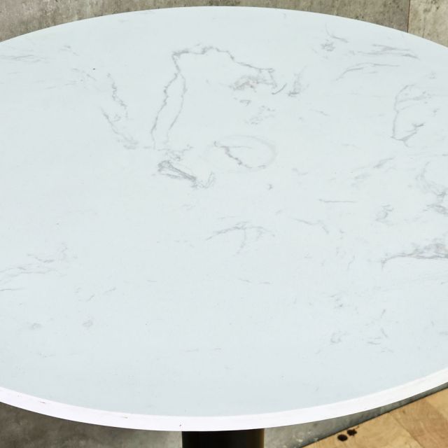 Bàn cafe tròn 60x60cm mặt đá chân sắt CFD68293