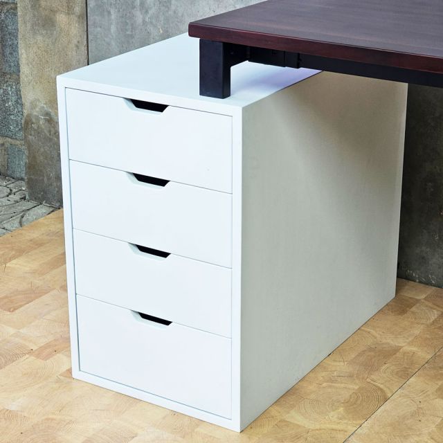 Bàn Gaming chân gác tủ 180x70cm gỗ tự nhiên GD68116
