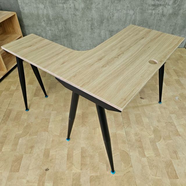 Bàn góc L 100x110cm gỗ plywood hệ CONE HBCO084