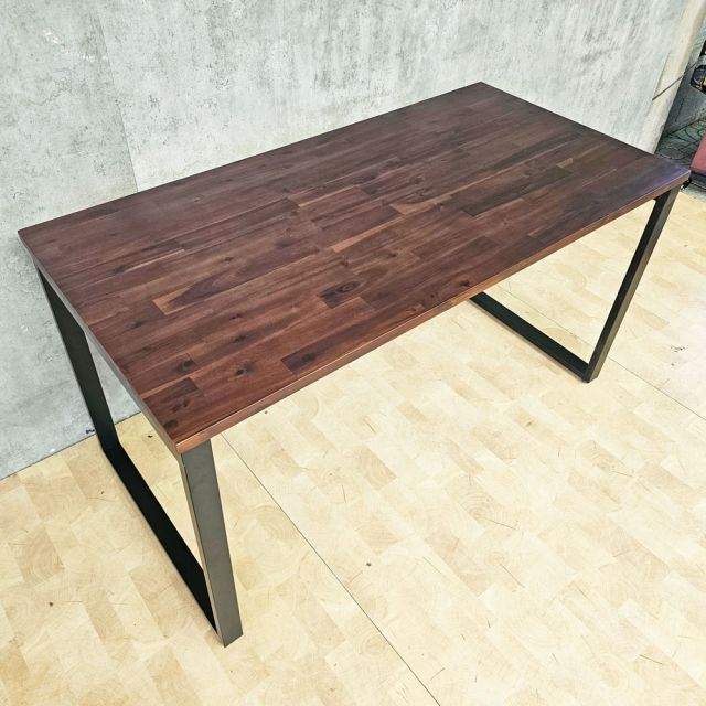 Bàn làm việc gỗ tràm 140x70cm hệ Wooden chân sắt lắp ráp HBWD005