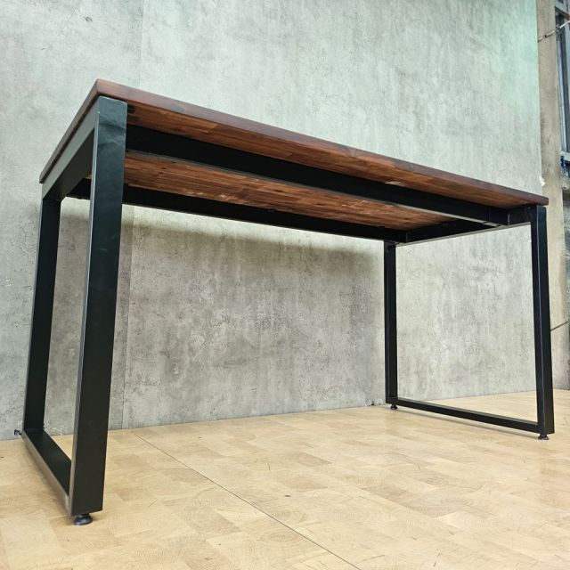 Bàn làm việc gỗ tràm 140x70cm hệ Wooden chân sắt lắp ráp HBWD005