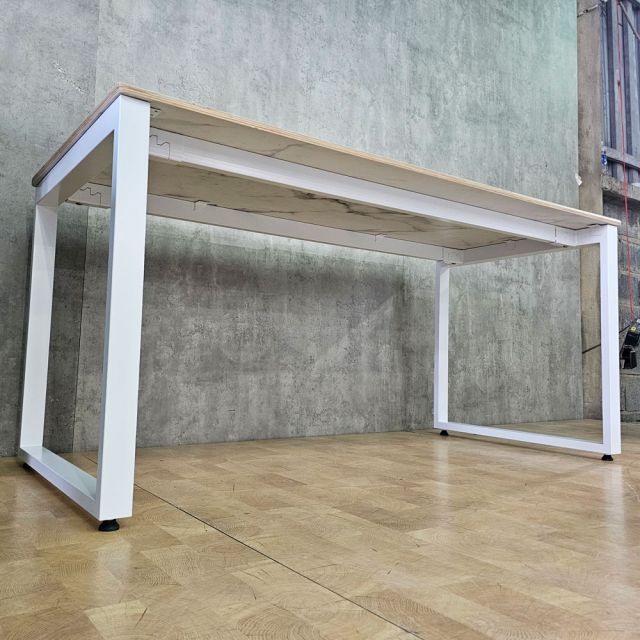 Bàn làm việc 150x70cm gỗ plywood hệ Rectang HBRT144