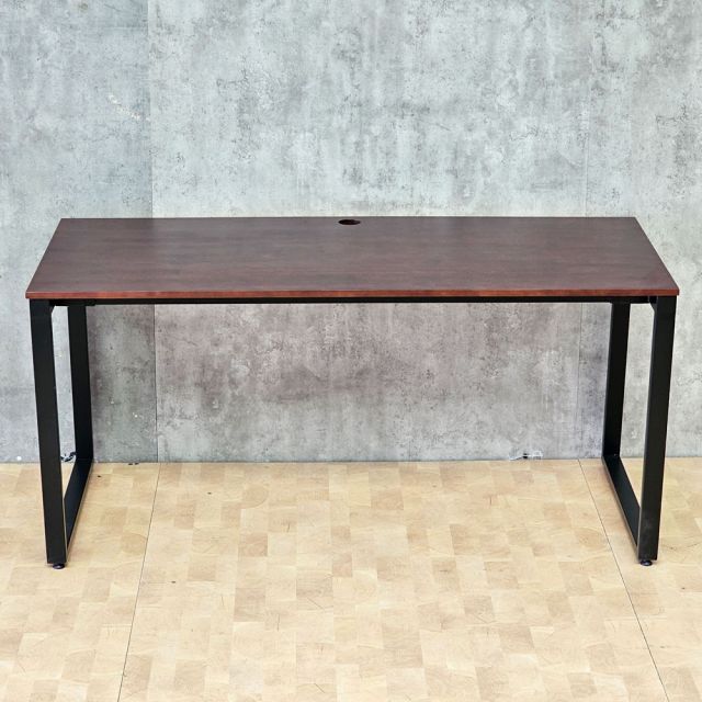 Bàn làm việc gỗ cao su chân sắt lắp ráp hệ Rectang HBRT037