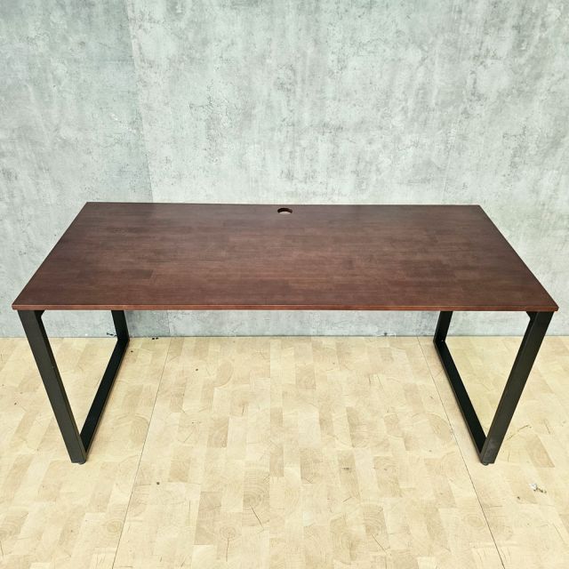 Bàn làm việc gỗ cao su chân sắt lắp ráp hệ Rectang HBRT037