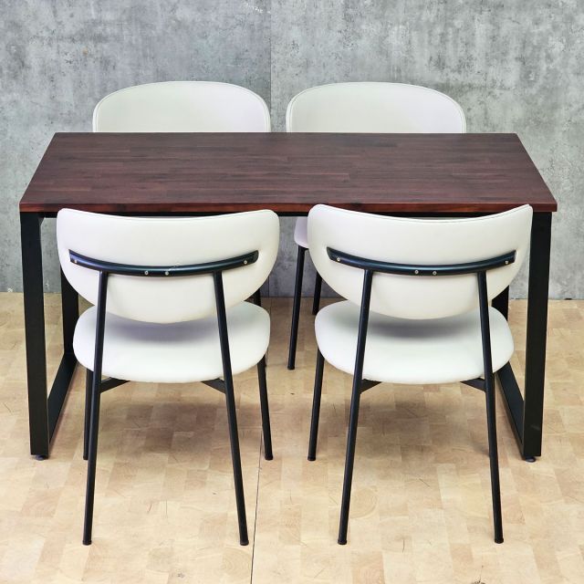 Combo bàn ăn chữ nhật 140x70cm và 4 ghế Orleando BBA241