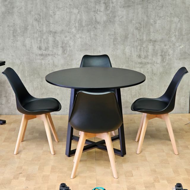 Combo bàn tròn 1m và 4 ghế eames có nệm BBA240