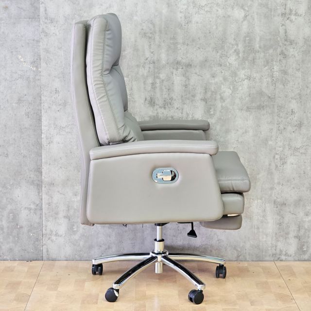 Ghế giám đốc bọc da có gác chân thư giãn MF926A