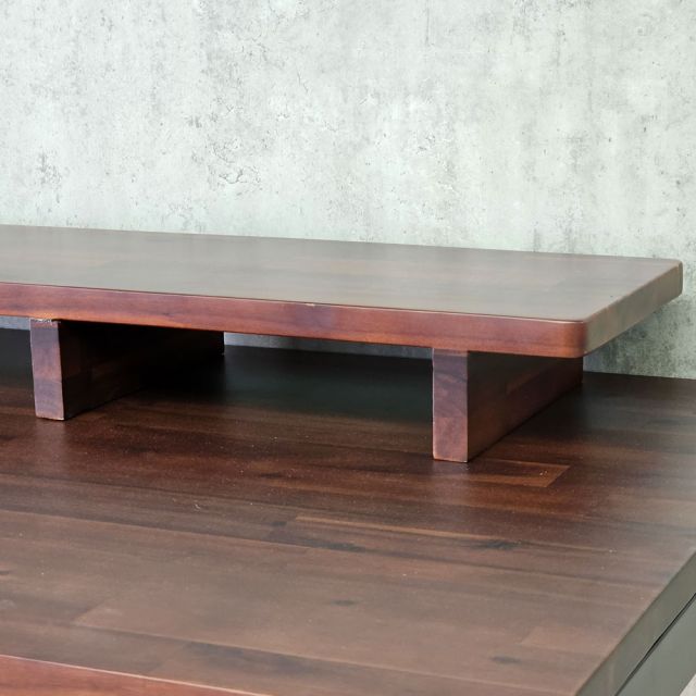 Kệ để màn hình gỗ tràm màu tự nhiên MS68010