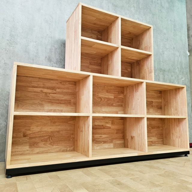 Kệ trang trí 150x30x120cm gỗ cao su KTB68259