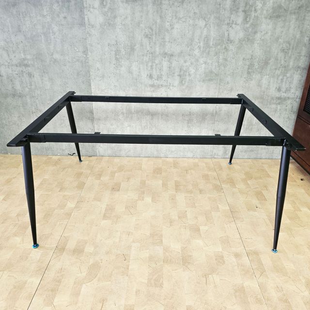 Chân sắt lắp ráp cho bàn 160x120cm hệ CONE HCCO035