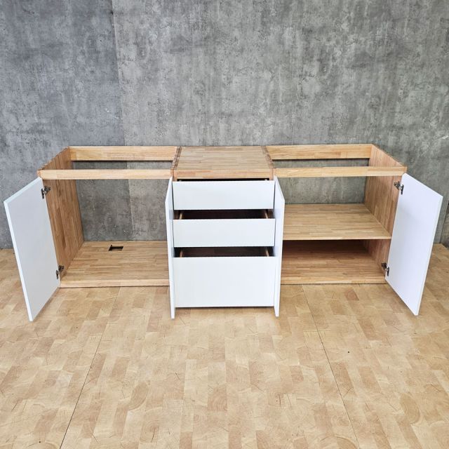 Module tủ bếp dưới để bếp 160x59x82cm gỗ cao su MTBD021