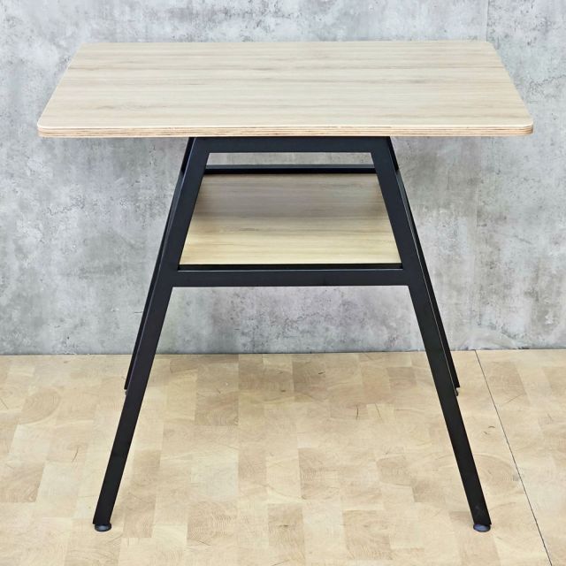 Combo bàn TINY 80x60cm và 2 ghế sắt BBA242