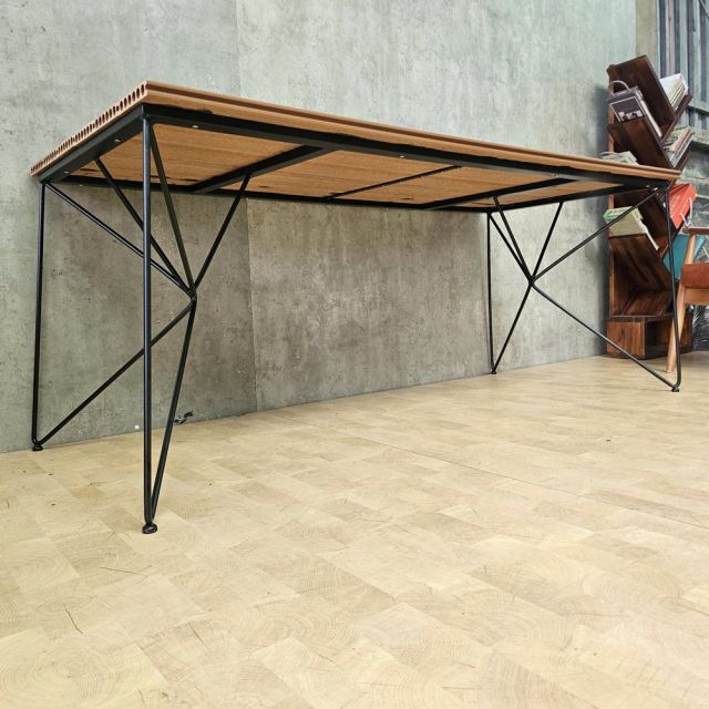 Bàn ăn ngoài trời 180x80cm gỗ nhựa BNT007