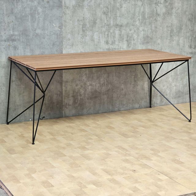 Bàn ăn ngoài trời 180x80cm gỗ nhựa BNT007
