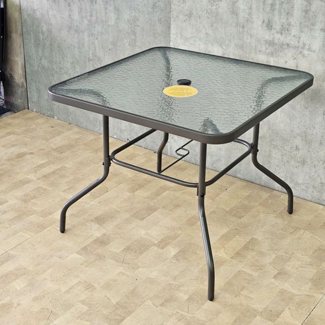 Bàn ngoài trời 86x86x70cm mặt kính chân sắt sơn tĩnh điện BNT027