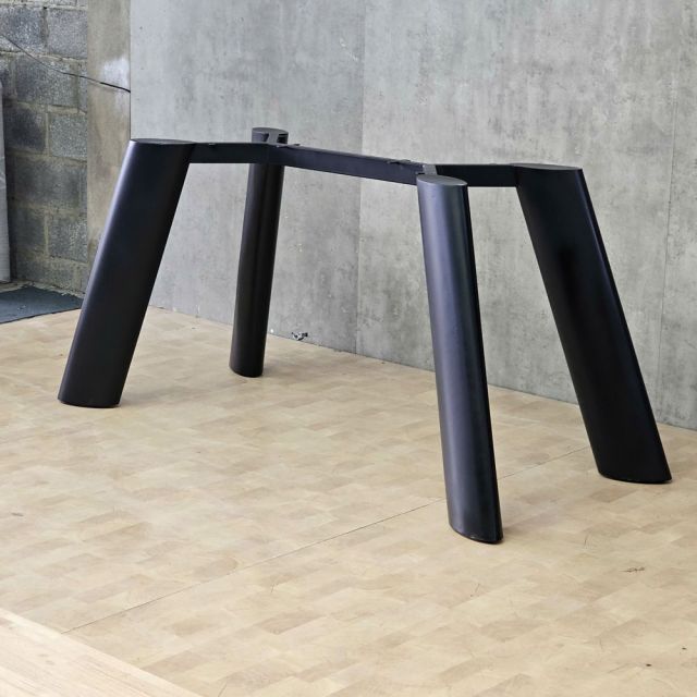 Chân bàn sắt 180x80cm sơn tĩnh điện CHB68124