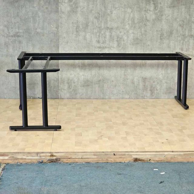 Chân sắt lắp ráp cho bàn 230x170cm hệ TIO HCTO021
