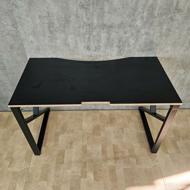 Bàn chơi game GamingDesk 120x60cm gỗ cao su phủ laminate chân hệ KConcept HBKC062
