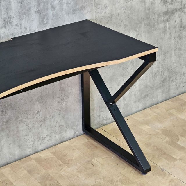Bàn chơi game GamingDesk 120x60cm gỗ cao su phủ laminate chân hệ KConcept HBKC062