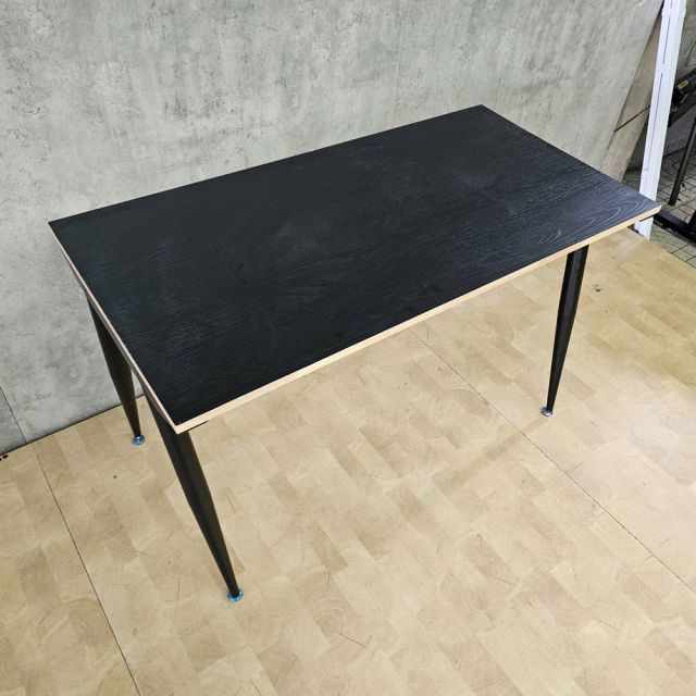 Bàn làm việc 120x60cm gỗ cao su phủ laminate chân hệ CONE HBCO087