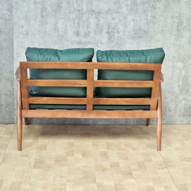 Ghế sofa đôi nệm da Si chân tiện gỗ cao su SFB68110
