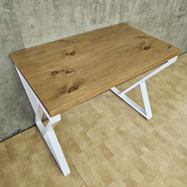 Bàn làm việc 100x60cm gỗ thông chân hệ XConcept HBXC072