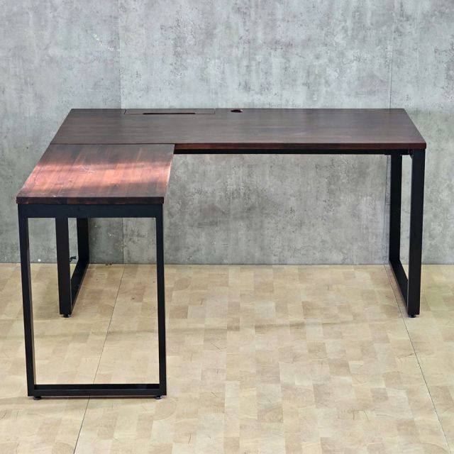 Bàn góc L có hộp điện 150x150cm gỗ tràm hệ Rectang HBRT120