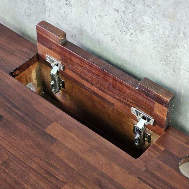 Bàn góc L có hộp điện 150x150cm gỗ tràm hệ Rectang HBRT120