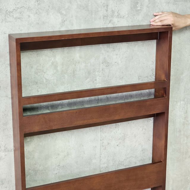 Kệ treo tường để giày dép 70x15x125cm gỗ cao su KG68131