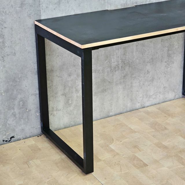Bàn làm việc 120x60cm gỗ cao su phủ laminate chân hệ XConcept HBRT146