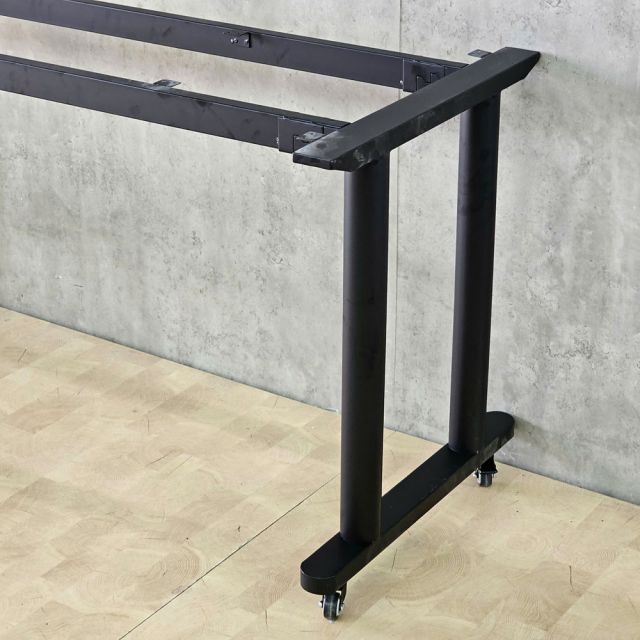 Chân sắt di động cho bàn 160x60cm hệ TIO HCTO020