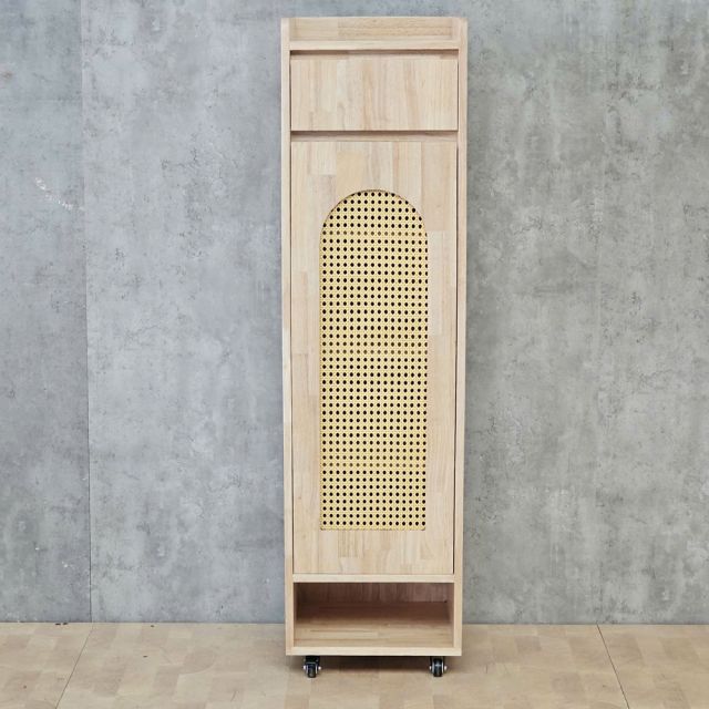 Tủ để giày 39x33x140cm gỗ cao su KG68129