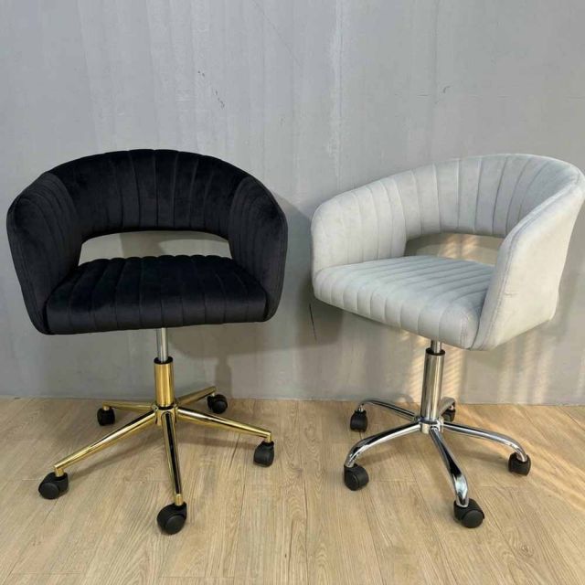 Ghế trang điểm mặt vải chân xoay GTD017