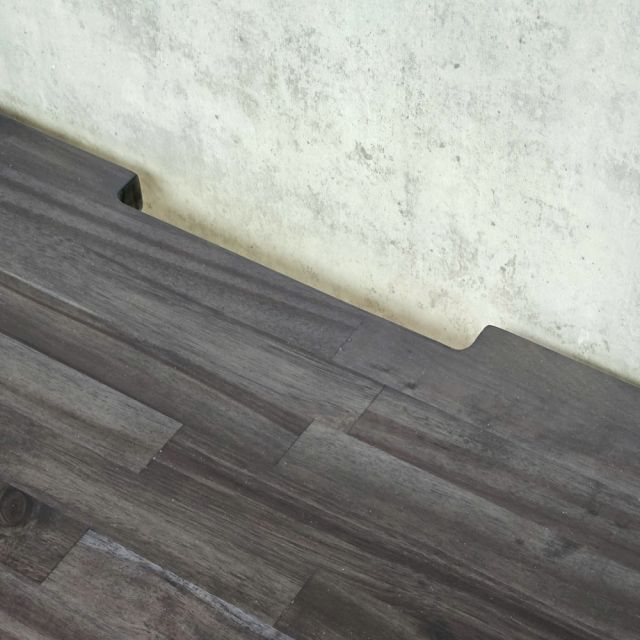 Bàn làm việc có hộp điện 160x70cm gỗ tràm chân hệ Rectang HBRT147