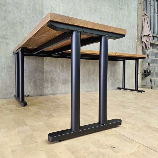 Bàn góc L 230x170cm gỗ thông hệ TIO HBTO056