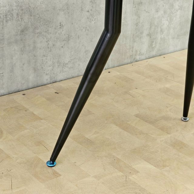 Bàn ăn BONNA 120cm gỗ tràm chân sắt vuốt côn BA68318