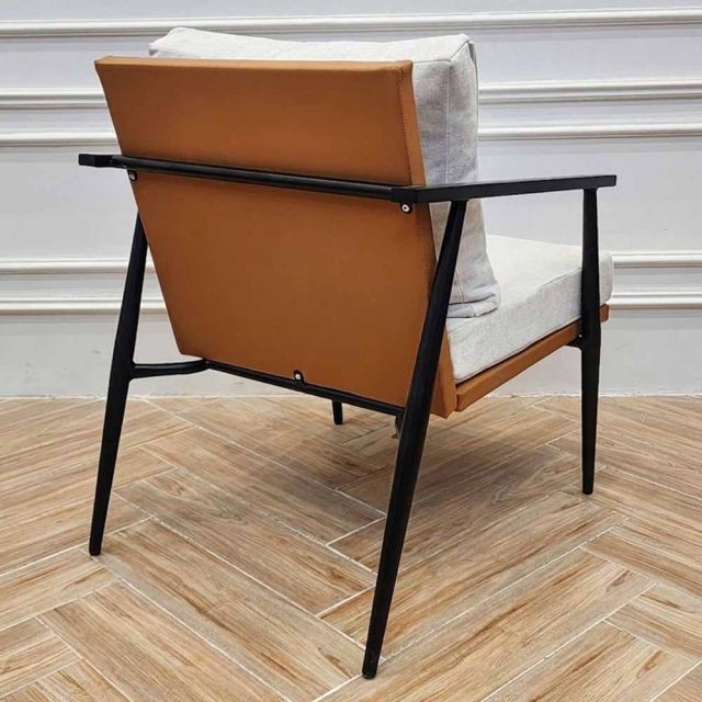 Ghế sofa MILANO lưng bọc nệm chân sắt sơn tĩnh điện GSK070