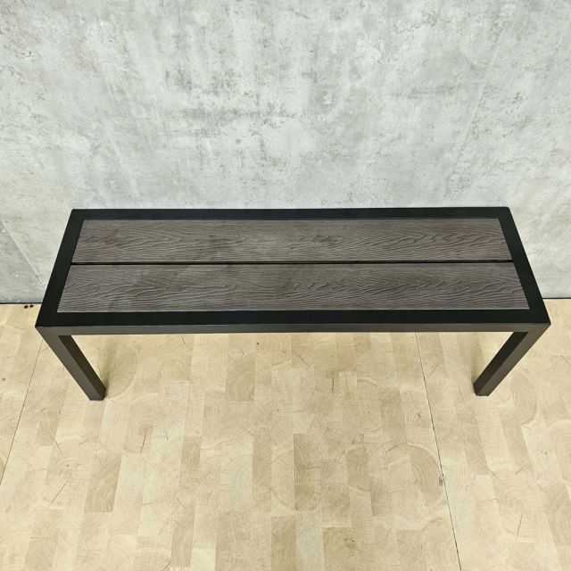 Ghế băng dài 120x37x45cm gỗ nhựa chân sắt GBD085
