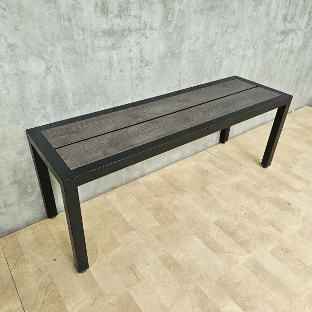 Ghế băng dài 120x37x45cm gỗ nhựa chân sắt GBD085