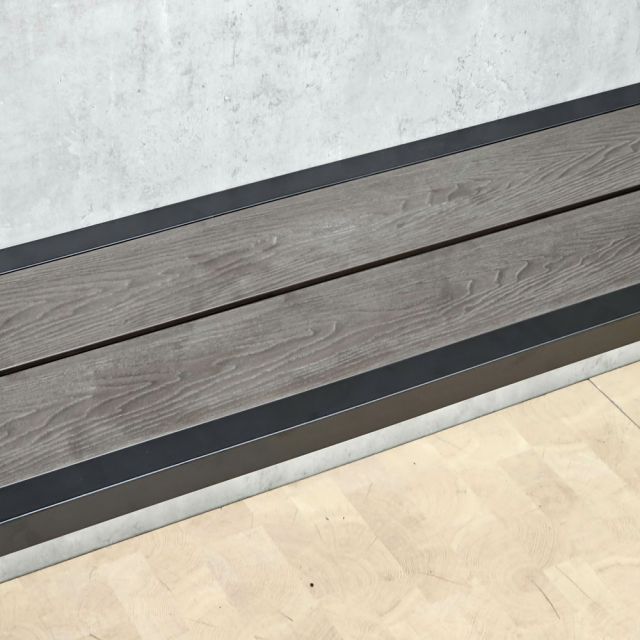 Ghế băng dài 120x37x45cm gỗ nhựa chân sắt GBD085