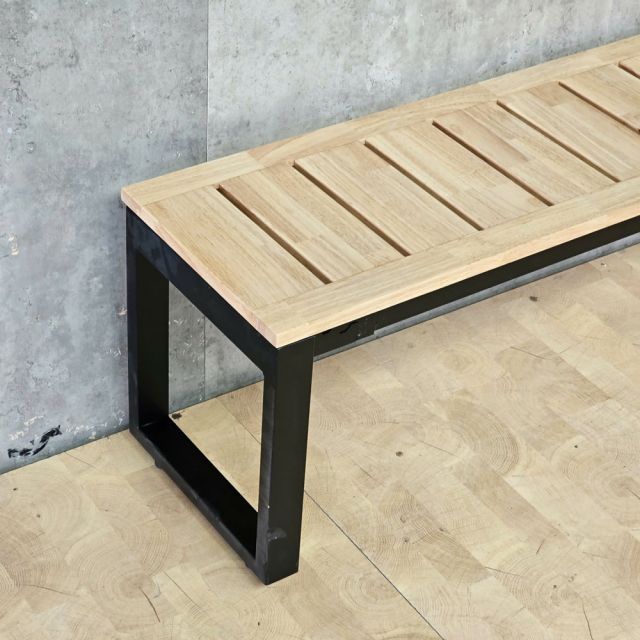 Ghế băng dài 165x35cm gỗ cao su chân sắt GBD084