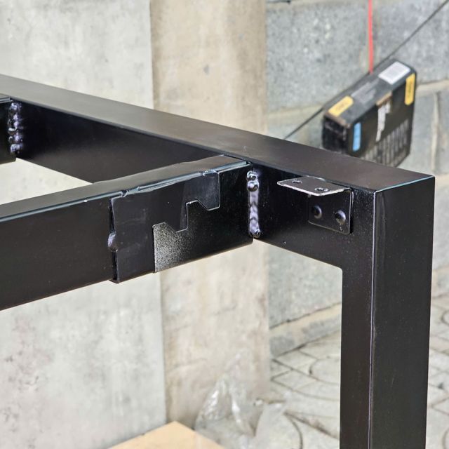 Chân sắt lắp ráp cho bàn 230x70cm hệ Rectang HCRT044