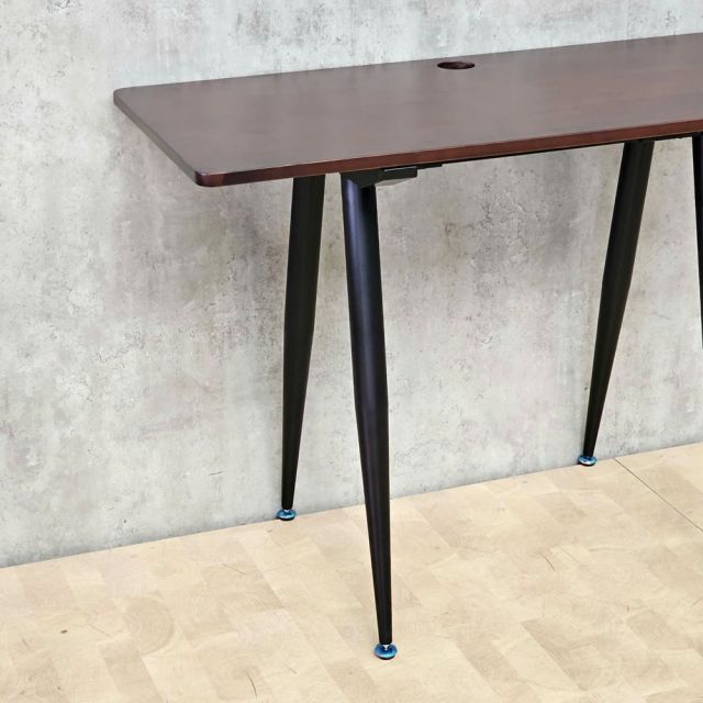 Bàn làm việc 110x50cm gỗ cao su chân hệ CONE HBCO088