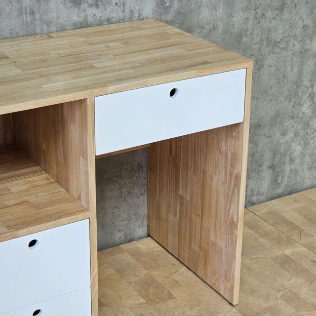 Bàn trang điểm 80x50x75cm gỗ cao su BTD68087