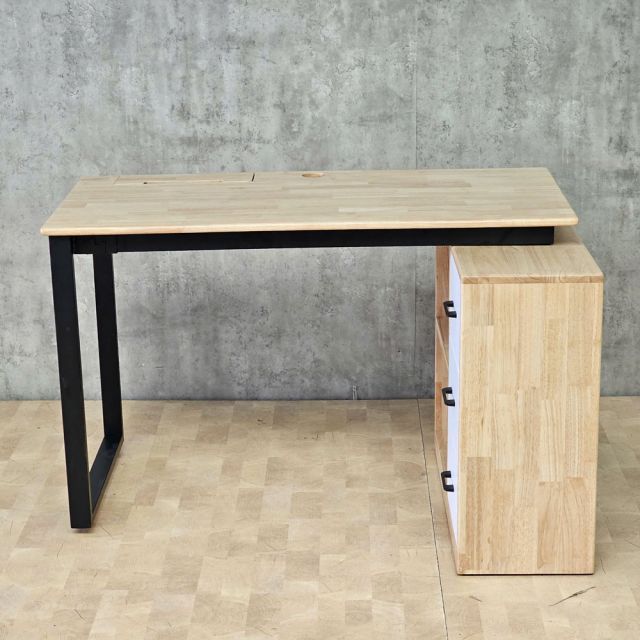 Bàn làm việc gác tủ 120x60cm gỗ cao su hệ Rectang HBRT148