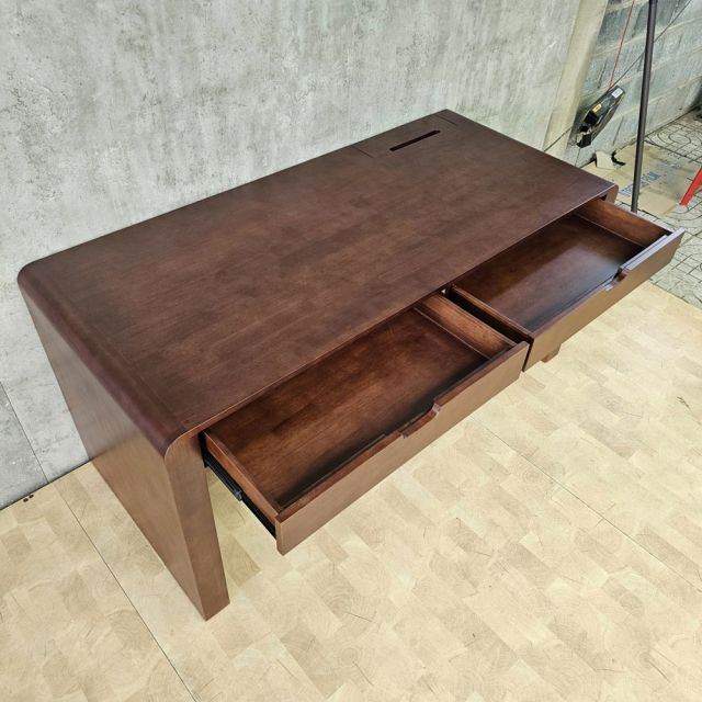 Bàn có ngăn kéo 160x70cm gỗ cao su BD68195