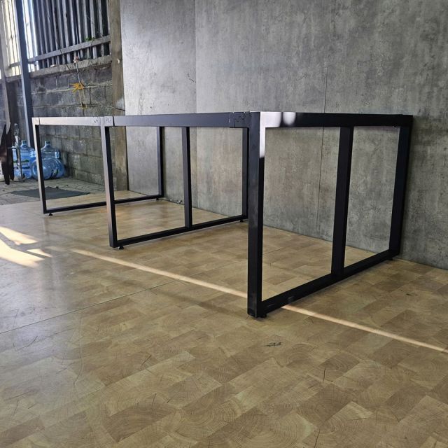Chân bàn sắt dành cho bàn 240x120cm sơn tĩnh điện HCRT050